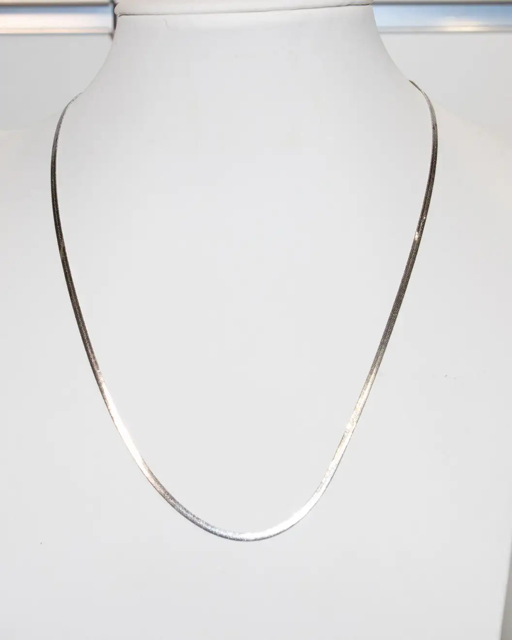 Collana filo singolo