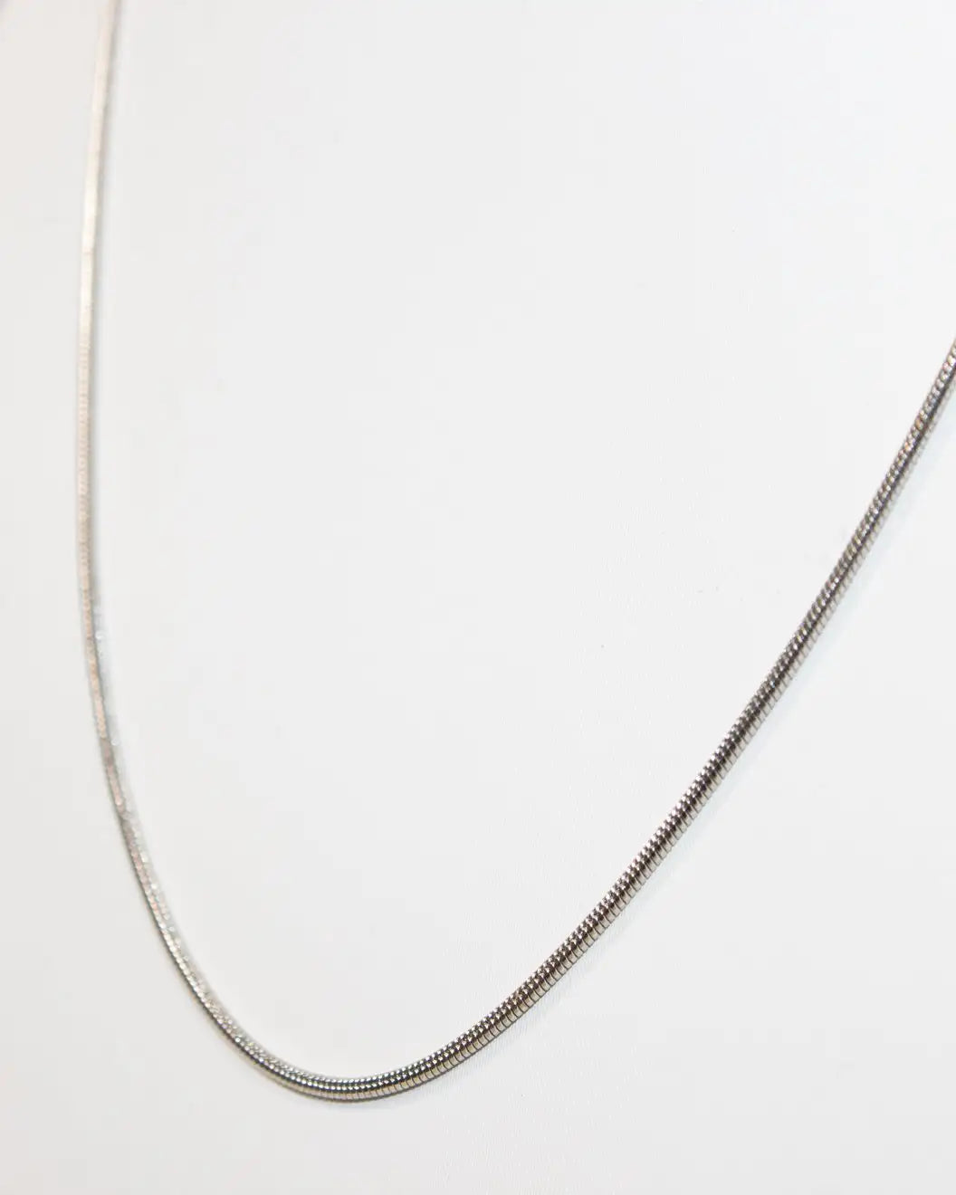 Collana elegante filo