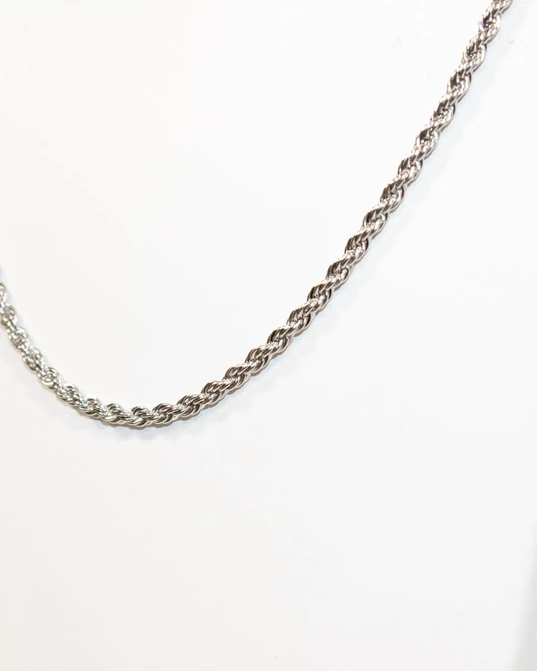 Collana intrecciata