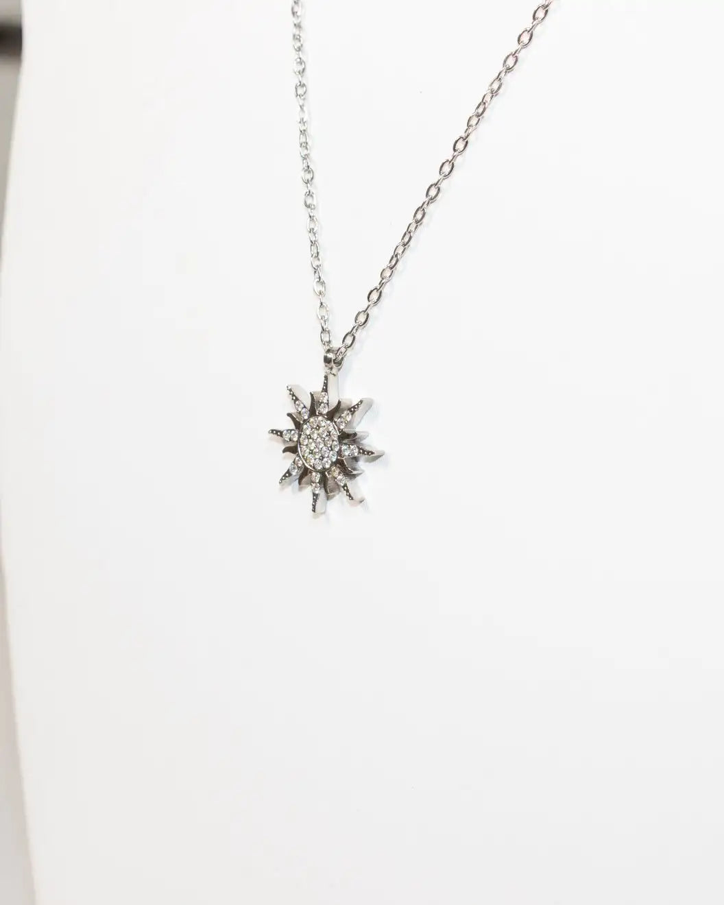 Collana sole