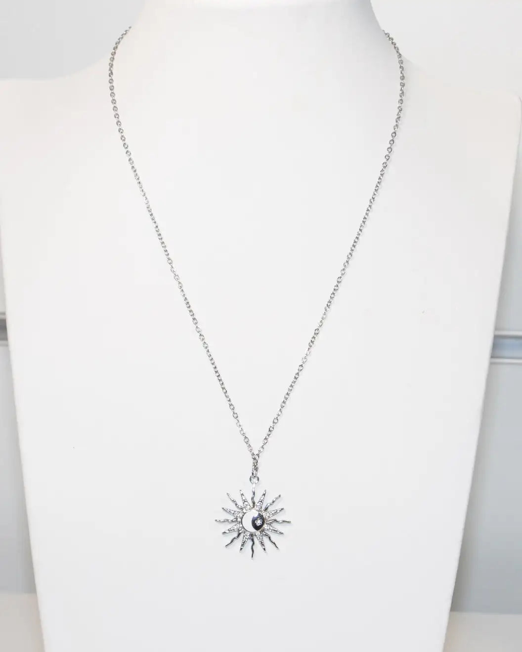 Collana sole e luna