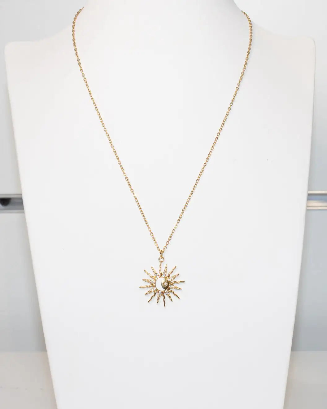 Collana sole e luna