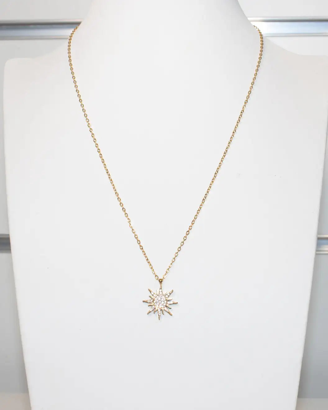 Collana sole