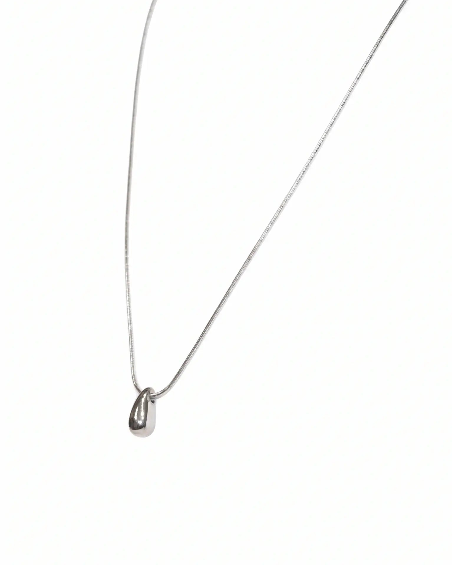 Collana goccia